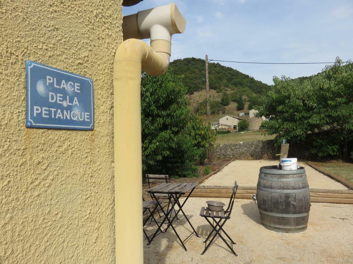 Au Grand Bonheur Bed and Breakfast Besseges Buitenkant foto